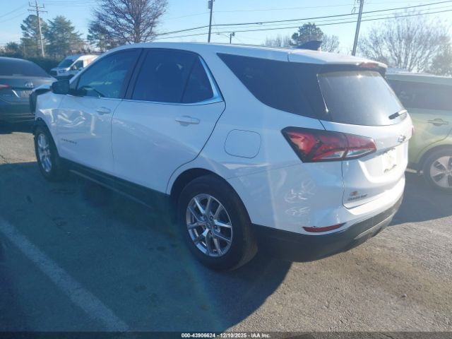 2022 CHEVROLET EQUINOX 3GNAXKEV0NL211653 Photo 2