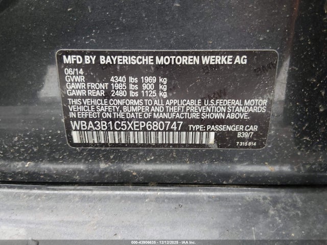 WBA3B1C5XEP680747 BMW 320i