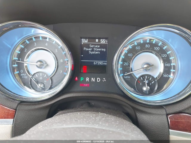 2011 CHRYSLER 300C 2C3CA6CT6BH538403 Photo 6