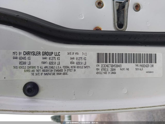 2011 CHRYSLER 300C 2C3CA6CT6BH538403 Photo 8