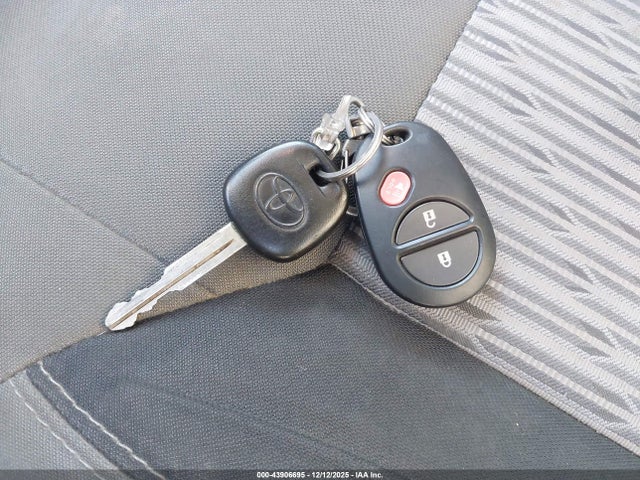 2014 TOYOTA TUNDRA 5TFUM5F15EX057358 Photo 10