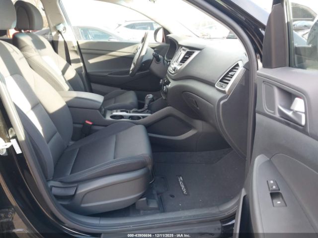 2017 HYUNDAI TUCSON KM8J3CA20HU500382 Photo 4