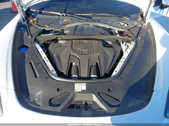 WP0AE2A75NL125157 Porsche Panamera E-hybrid 4/4 Platinum Edition