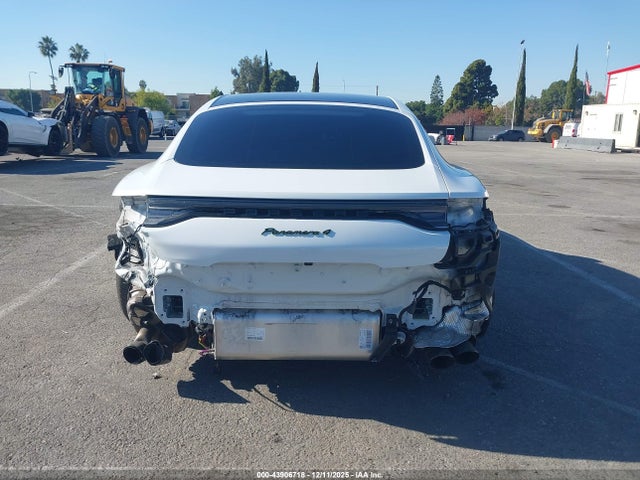 WP0AE2A75NL125157 Porsche Panamera E-hybrid 4/4 Platinum Edition