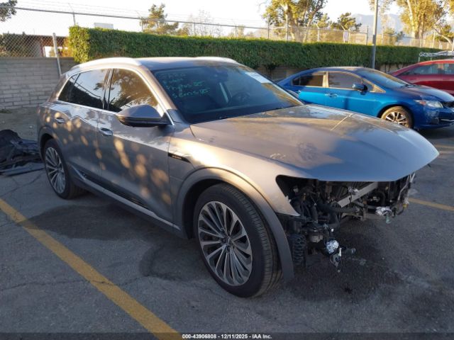 2019 AUDI E-TRON WA1VABGE0KB019679
