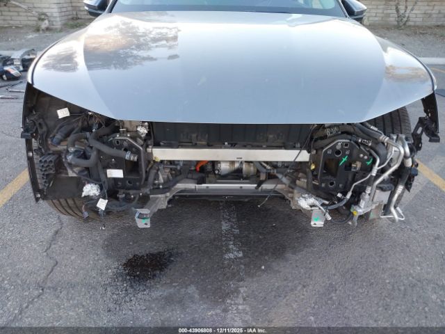 2019 AUDI E-TRON WA1VABGE0KB019679 Photo 5