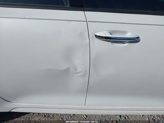 5XXGT4L35JG246027 KIA Optima S