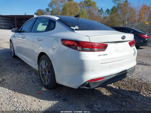 2018 KIA OPTIMA 5XXGT4L35JG246027 Photo 2