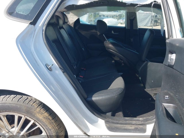 2018 KIA OPTIMA 5XXGT4L35JG246027 Photo 7