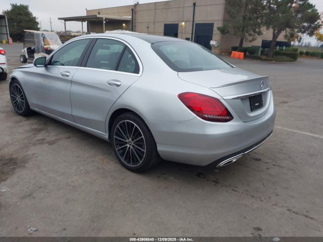 2020 MERCEDES-BENZ C 300 W1KWF8DB7LR595891 Photo 2