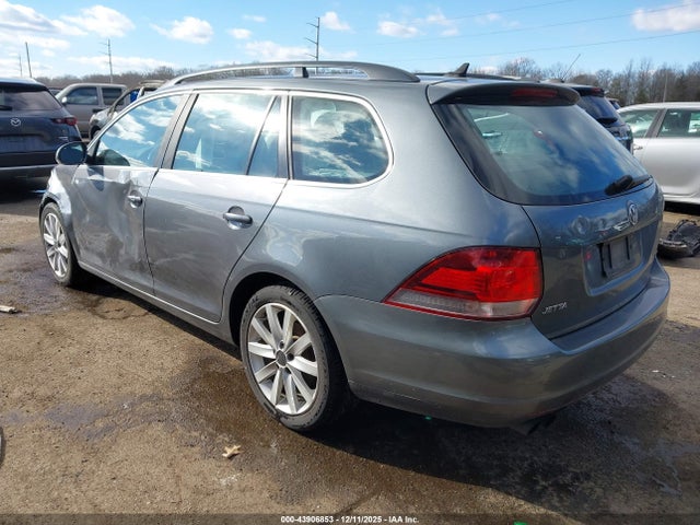 Продаж на аукціоні авто 2013 Volkswagen Jetta Sportwagen 2.0l Tdi, vin: 3VWPL7AJ0DM672355, номер лоту: 43906853