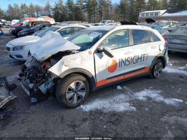 2022 KIA NIRO KNDCB3LC9N5540584 Photo 1