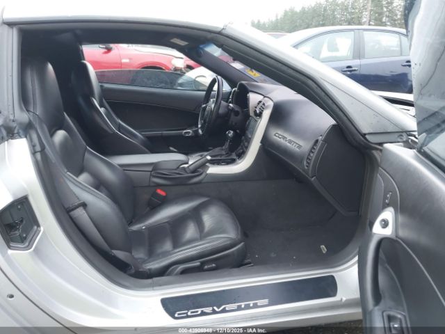 2005 CHEVROLET CORVETTE 1G1YY24U355104165 Photo 4