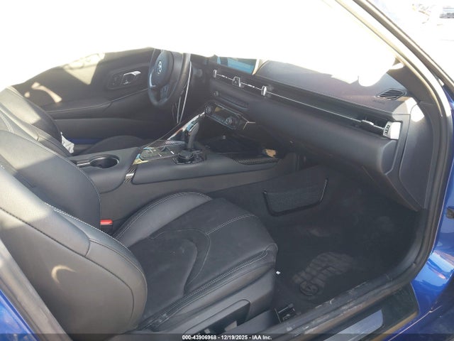 2023 TOYOTA GR SUPRA WZ1DB0G02PW058931 Photo 4