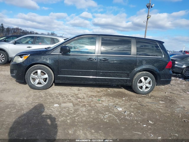 Auction sale of the 2010 Volkswagen Routan Se, vin: 2V4RW3D16AR237020, lot number: 43906979