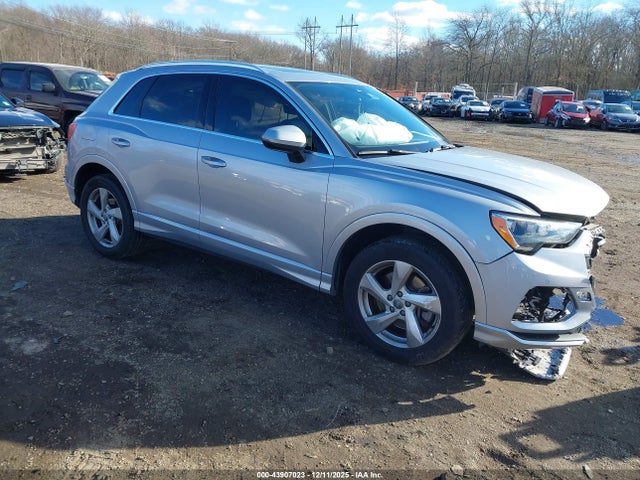 2020 AUDI Q3 WA1AECF38L1122686 Photo 0
