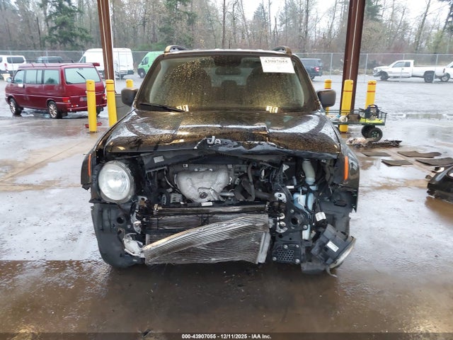 ZACNJBABXKPK70393 Jeep Renegade Sport 4x4