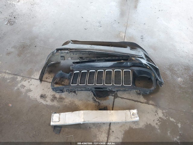ZACNJBABXKPK70393 Jeep Renegade Sport 4x4