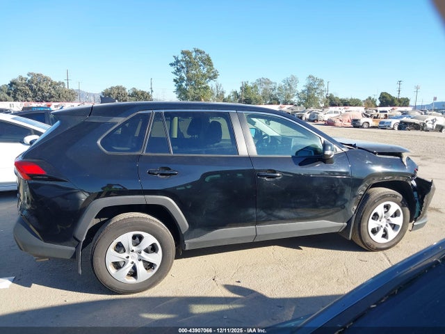 Toyota RAV4 LE 2024 2T3K1RFV3RC283629 Image 14