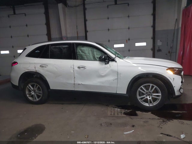 Продажа на аукционе авто 2025 Mercedes-benz Glc 300 4matic Suv, vin: W1NKM4HB9SF268869, номер лота: 43907071