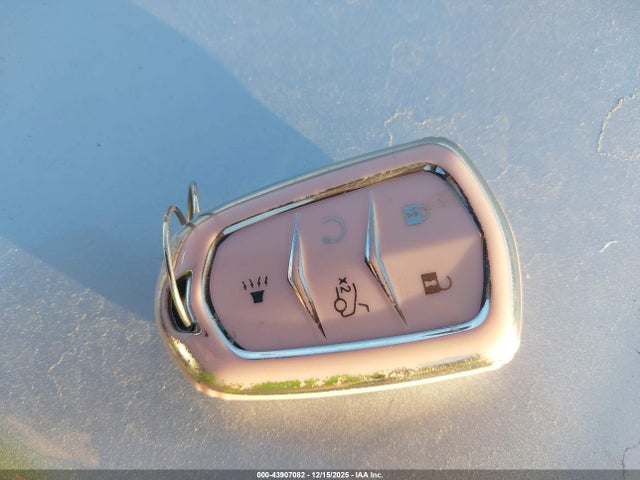 2018 CADILLAC XT5 1GYKNCRS0JZ103488 Photo 10