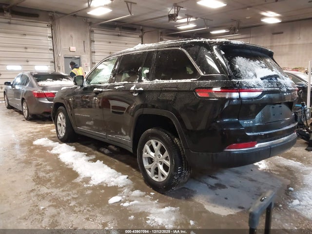 2023 JEEP GRAND CHEROKEE 1C4RJHBG5P8743102 Photo 2