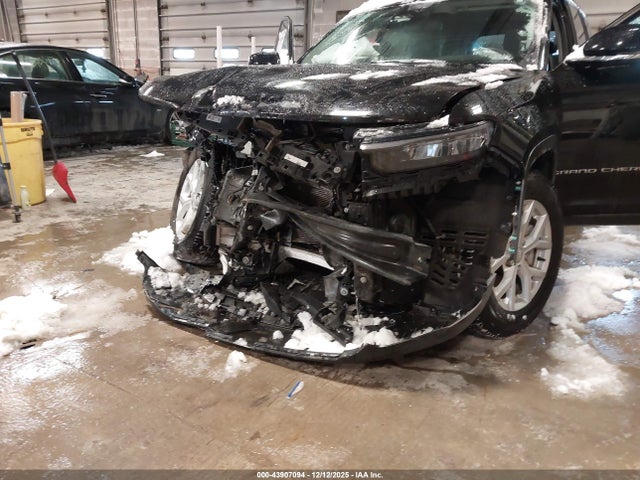 2023 JEEP GRAND CHEROKEE 1C4RJHBG5P8743102 Photo 5