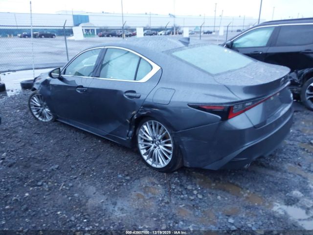 2023 LEXUS IS 300 JTHD81F20P5052023 Photo 2