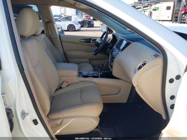 2019 NISSAN PATHFINDER 5N1DR2MN4KC597515 Photo 4