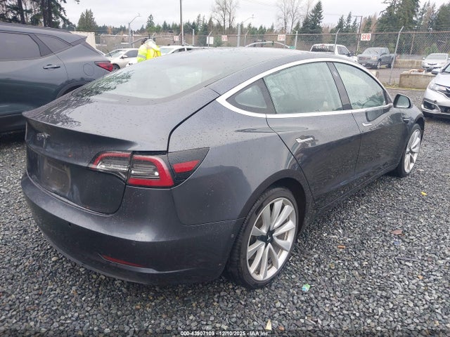 2018 TESLA MODEL 3 5YJ3E1EA0JF036795 Photo 3