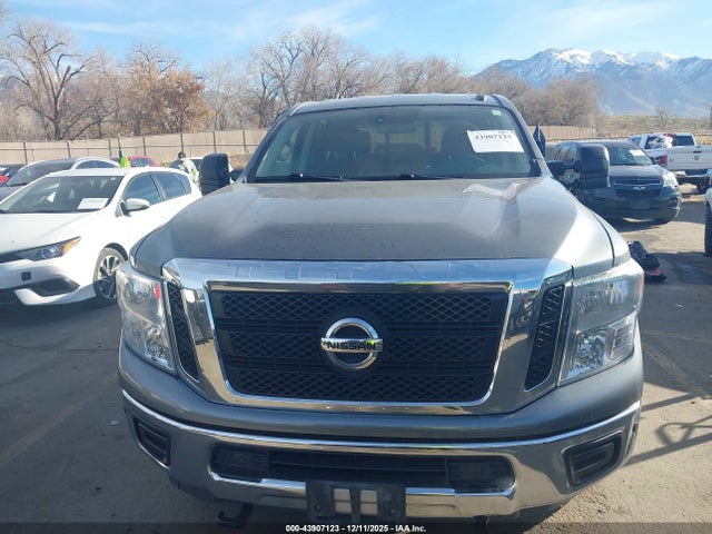 1N6BA1F4XJN543878 Nissan Titan Xd Sv Diesel