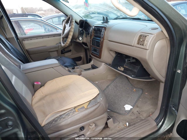 2002 Ford Explorer Eddie Bauer მანქანა იყიდება აუქციონზე, vin: 1FMZU74E92UA41163, აუქციონის ნომერი: 43907134