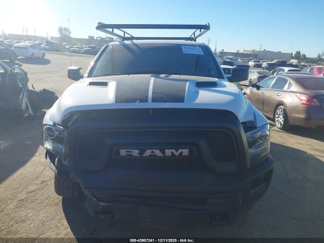 1C6RR6GG5LS158739 RAM 1500 Classic Warlock 4x2 6&#039;4 Box