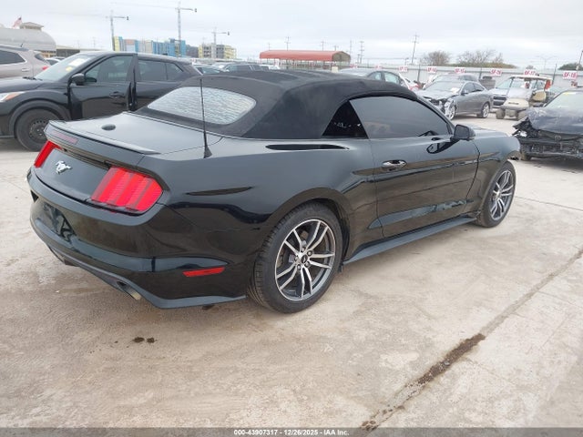 Ford Mustang Ecoboost Premium 2016 1FATP8UH3G5284895 Image 4