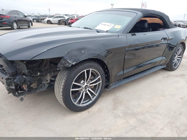 Ford Mustang Ecoboost Premium 2016 1FATP8UH3G5284895 Image 6