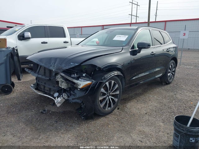 2023 VOLVO XC60 YV4L12DV6P1218506 Photo 1