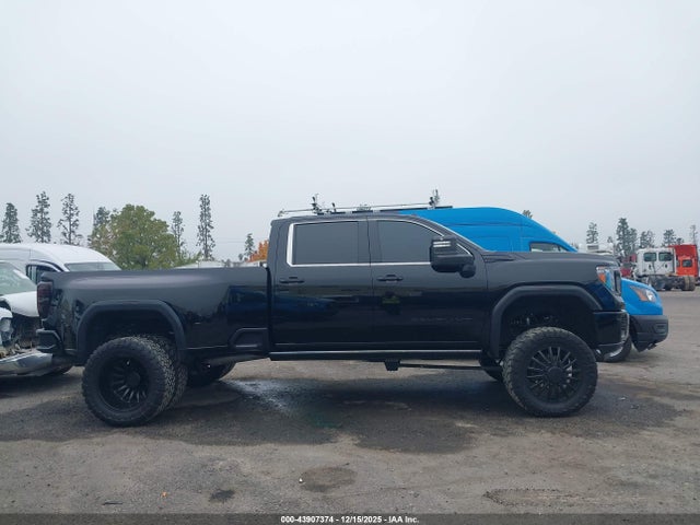 1GT49WEY9NF274746 GMC Sierra 3500hd 4wd Long Bed Denali