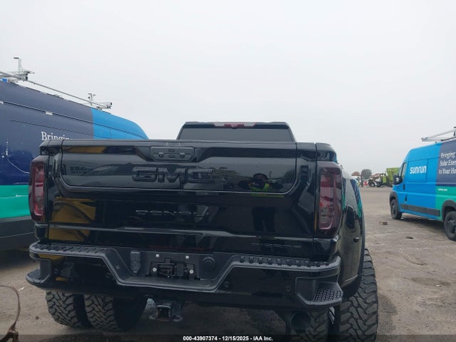 1GT49WEY9NF274746 GMC Sierra 3500hd 4wd Long Bed Denali