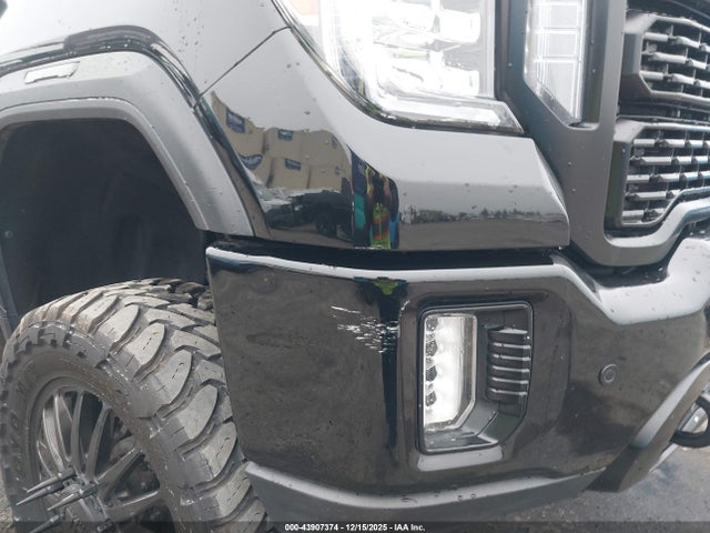1GT49WEY9NF274746 GMC Sierra 3500hd 4wd Long Bed Denali