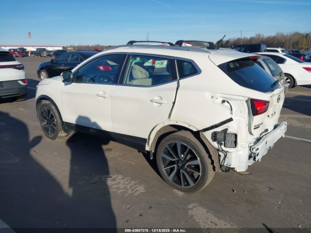 2018 NISSAN ROGUE SPORT JN1BJ1CR7JW280491 Photo 2