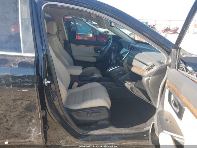 2018 HONDA CR-V 7FARW2H81JE012726 Photo 4