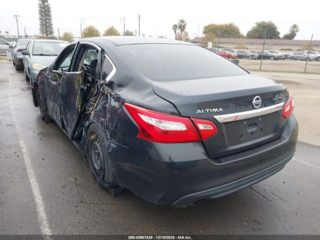 2017 NISSAN ALTIMA 1N4AL3AP1HC498928 Photo 2
