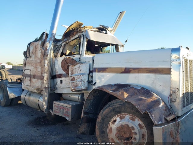 Auction sale of the 1999 Peterbilt 379, vin: 1XP5DB9X2XD469193, lot number: 43907434