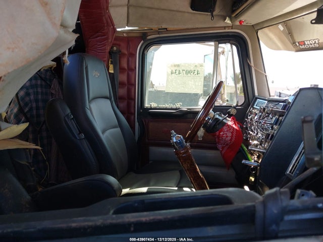 Auction sale of the 1999 Peterbilt 379, vin: 1XP5DB9X2XD469193, lot number: 43907434