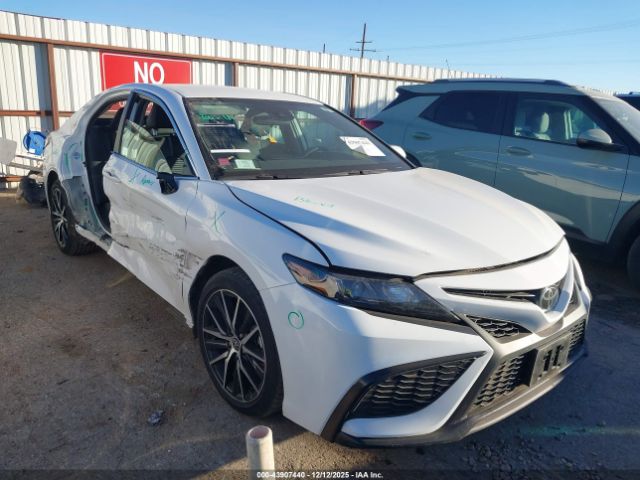 2024 TOYOTA CAMRY 4T1G11AK2RU265781