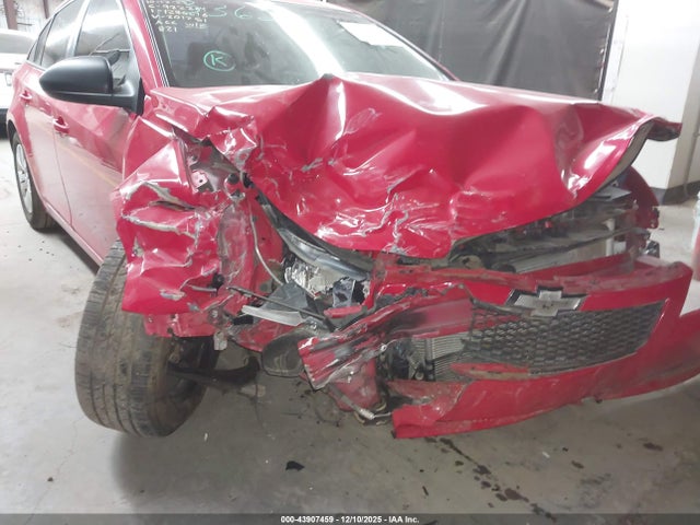 1G1PA5SH3E7201751 Chevrolet Cruze Ls Auto
