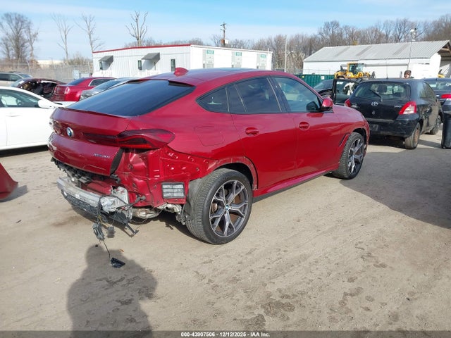 2021 BMW X6 5UXCY6C03M9G77549 Photo 3