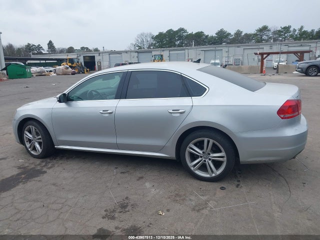 Продажа на аукционе авто 2015 Volkswagen Passat 2.0l Tdi Se, vin: 1VWBV7A33FC060869, номер лота: 43907513