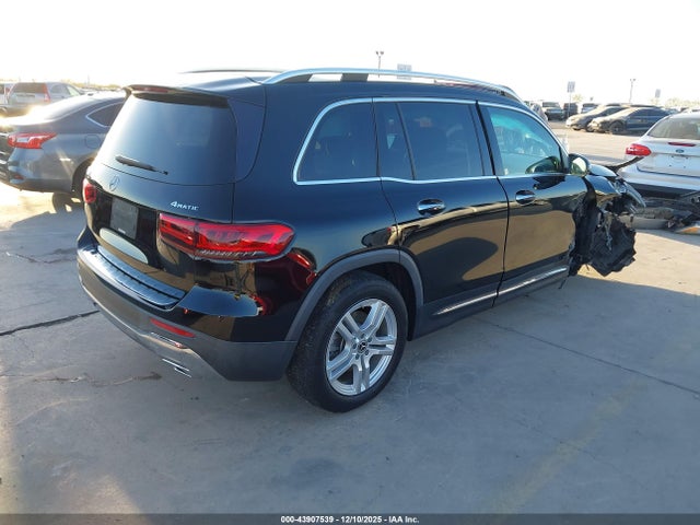 W1N4M4HB0MW088174 Mercedes-Benz Glb 250 4matic