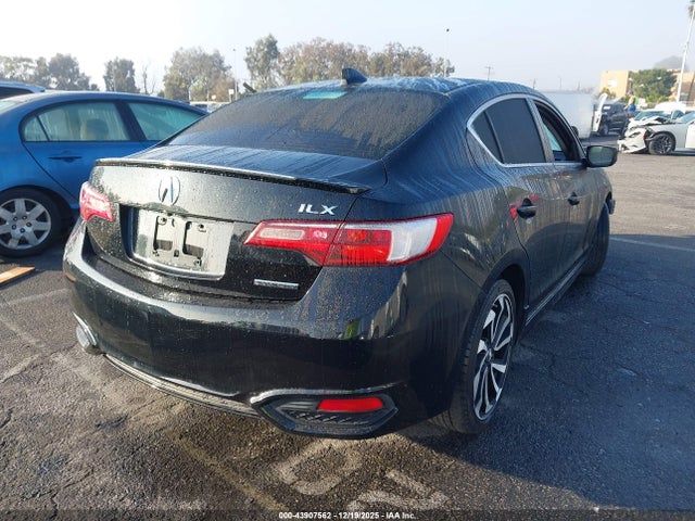 2018 ACURA ILX 19UDE2F42JA001821 Photo 3